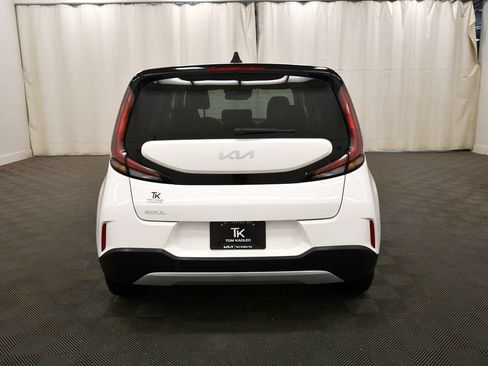 Certified 2025 Kia Soul LX FWD image 6