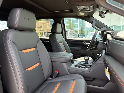 New 2026 GMC Sierra 1500 AT4 w/ AT4 Premium Package AWD/4WD image 19