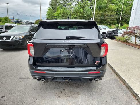 Used 2020 Ford Explorer ST w/ ST Street Pack AWD/4WD image 4