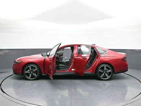 Certified 2024 Honda Accord Sport image 42