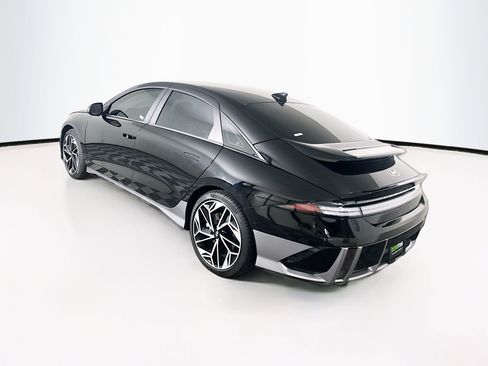 Used 2024 Hyundai Ioniq 6 SEL image 5