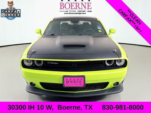 Used 2023 Dodge Challenger R/T w/ T/A Package image 2