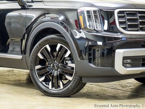 Used 2023 Kia Telluride SX image 3