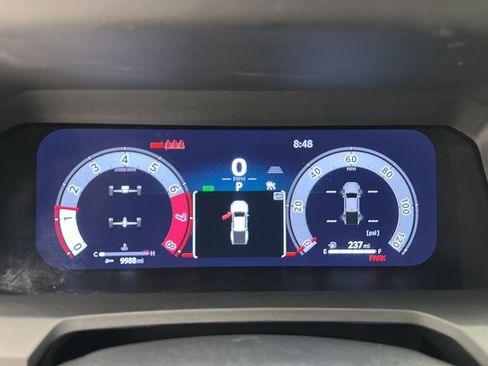 Used 2025 Toyota Tacoma TRD Off-Road AWD/4WD image 17