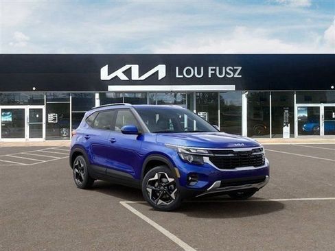 New 2026 Kia Seltos S FWD image 8