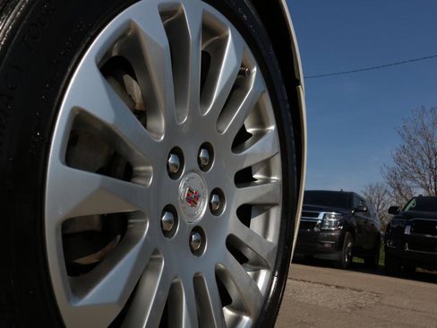 Used 2014 Cadillac CTS Performance image 7