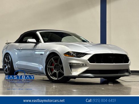 Used 2019 Ford Mustang GT Premium RWD image 1