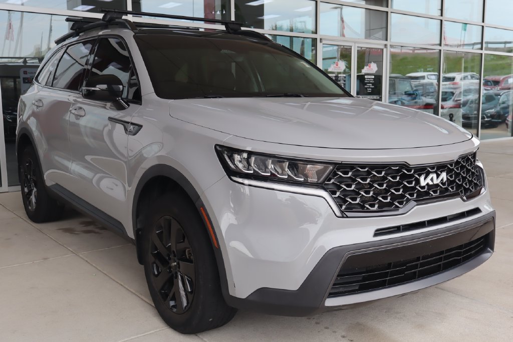 Used 2022 Kia Sorento S w/ Panoramic Sunroof Package AWD/4WD image 1