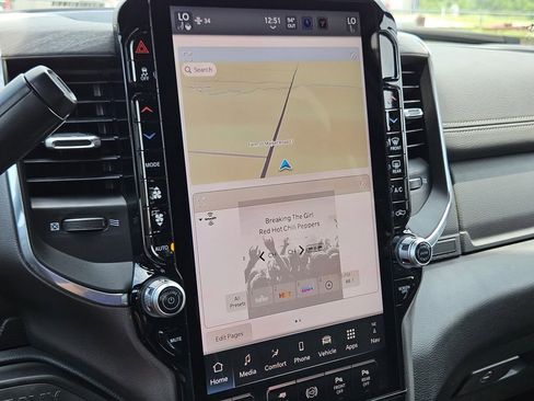 New 2025 RAM 3500 Laramie image 12