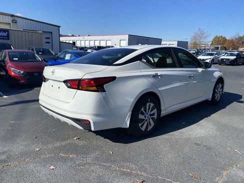 New 2025 Nissan Altima 2.5 S image 5