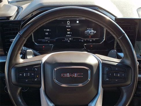 Used 2022 GMC Sierra 1500 SLT w/ SLT Premium Plus Package image 19