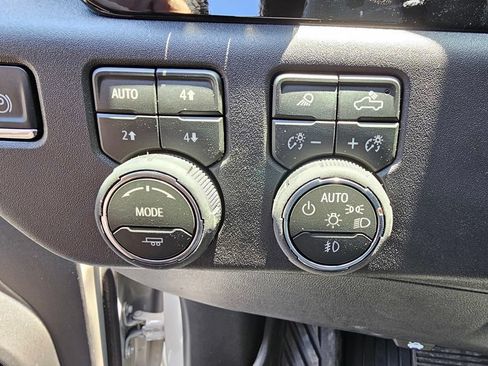 New 2026 Chevrolet Silverado 1500 ZR2 w/ ZR2 Bison Edition AWD/4WD image 22