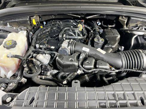 Used 2023 Jeep Grand Cherokee Altitude AWD/4WD image 29