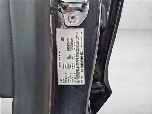 Used 2025 Tesla Model 3 Long Range RWD image 26