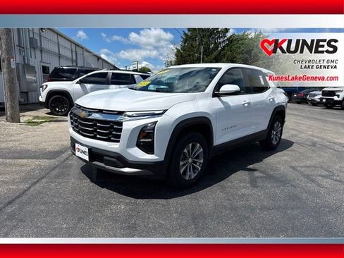 Used 2025 Chevrolet Equinox LT AWD/4WD image 9