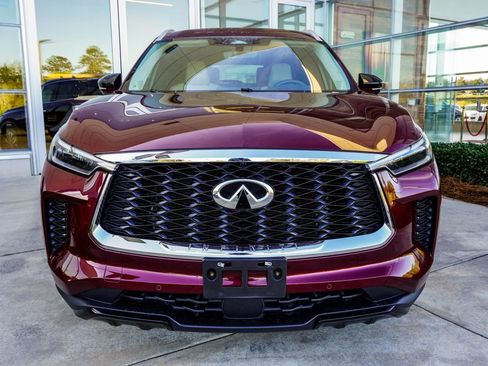 Used 2023 INFINITI QX60 Luxe w/ Performance Audio Package image 7