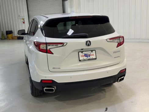 Used 2025 Acura RDX w/Technology Package image 8