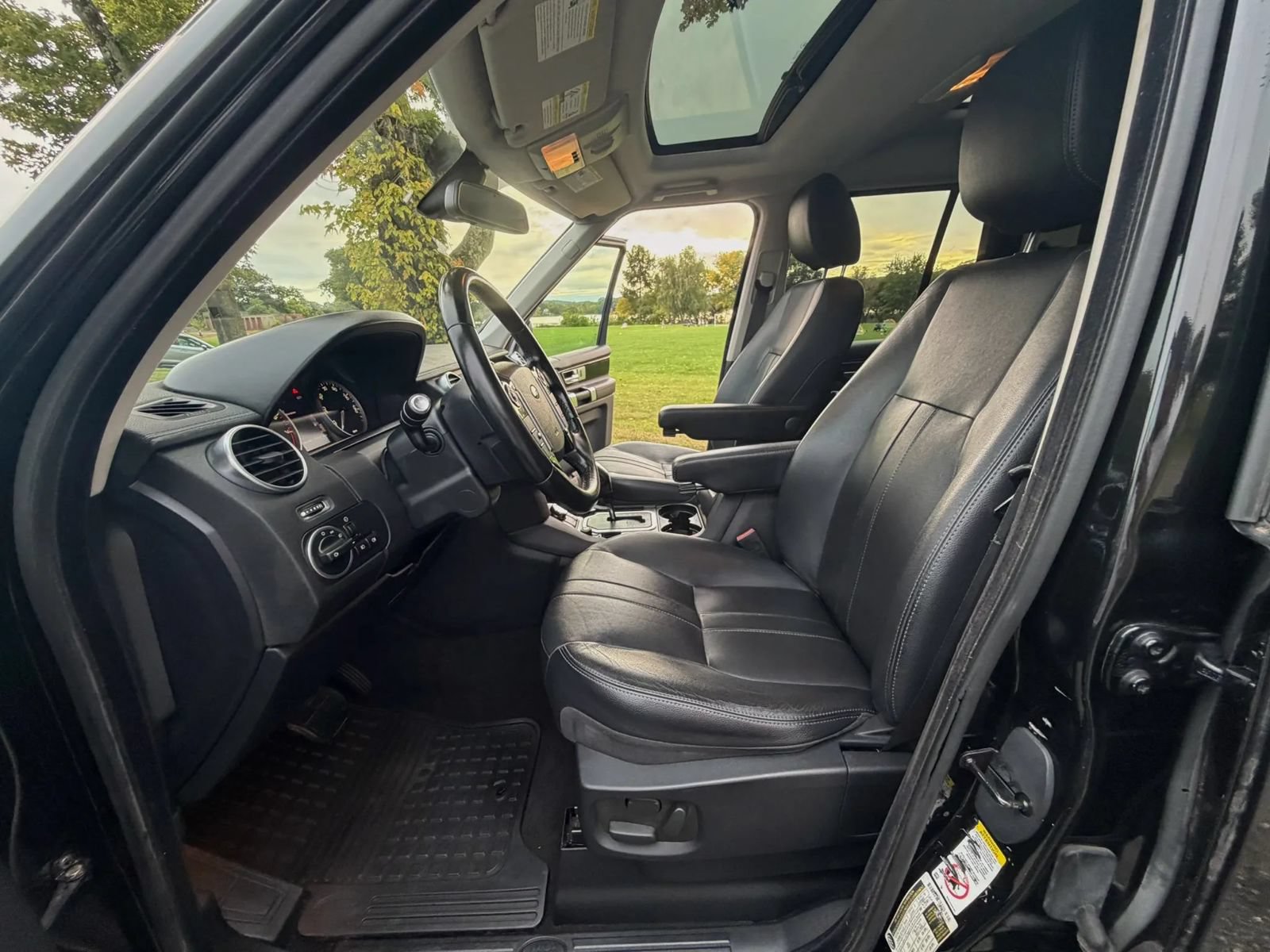 Used 2013 Land Rover LR4 HSE AWD/4WD image 79