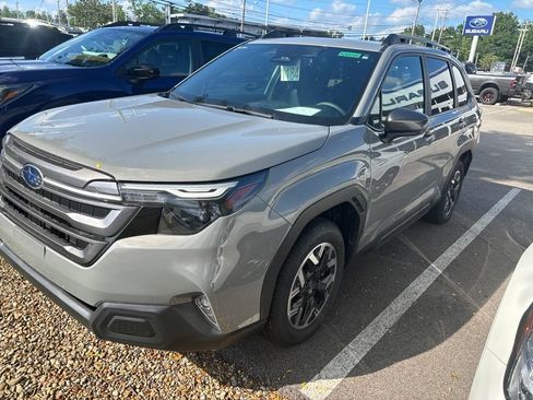 Used 2026 Subaru Forester Premium AWD/4WD image 1