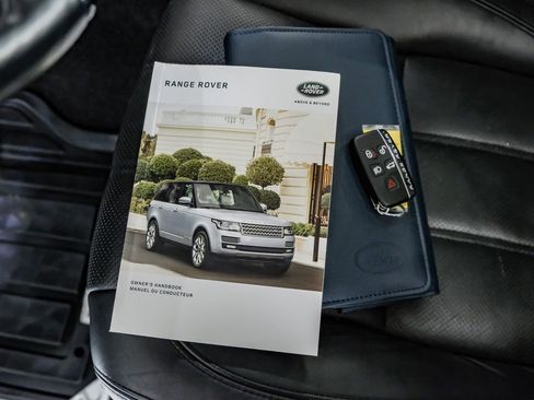Used 2017 Land Rover Range Rover Supercharged image 65
