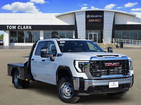 New 2026 GMC Sierra 3500 Pro w/ Convenience Package AWD/4WD image 1