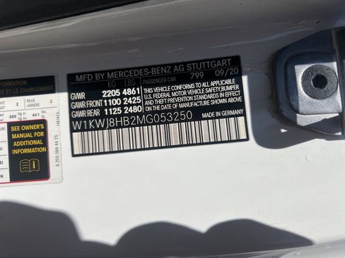 Used 2021 Mercedes-Benz C 63 AMG S w/ AMG Aerodynamics Package image 37