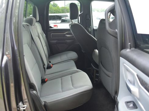 Used 2022 RAM 1500 Big Horn AWD/4WD image 19