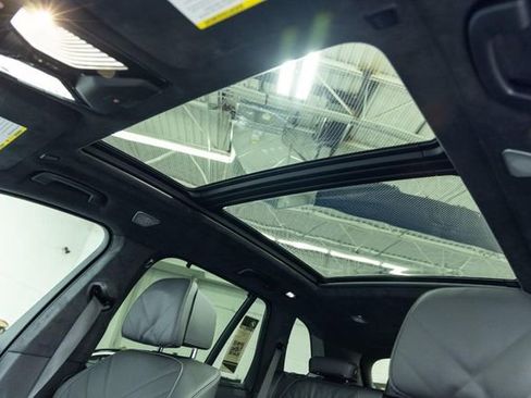 New 2026 BMW X5 M60i image 16