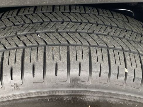 Used 2025 Toyota Land Cruiser w/ Premium Package image 36