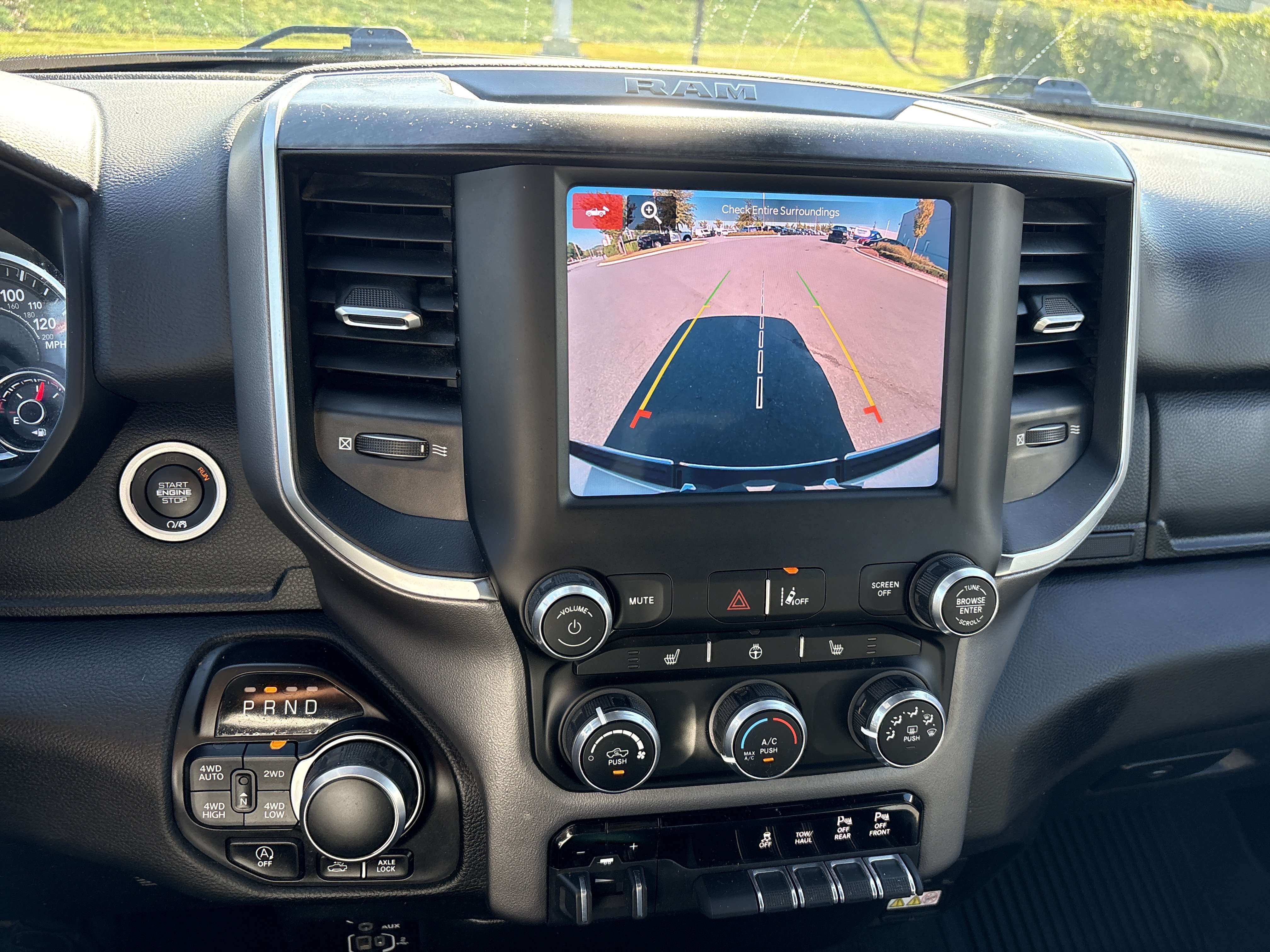 Used 2024 RAM 1500 Big Horn AWD/4WD image 28