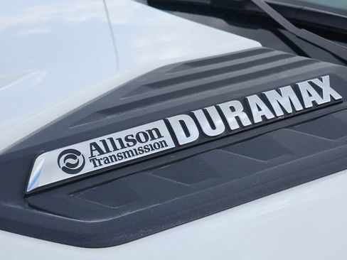 Used 2025 Chevrolet Silverado 3500 W/T w/ WT/CX Safety Package image 7