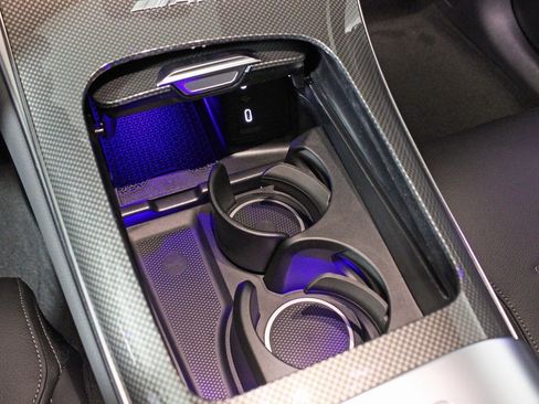 Certified 2025 Mercedes-Benz GLC 43 AMG 4MATIC image 24