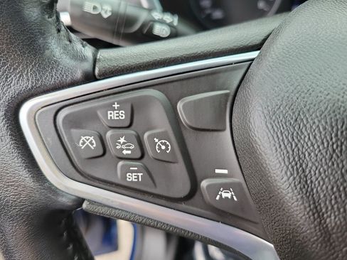 Used 2022 Chevrolet Equinox LT AWD/4WD image 23