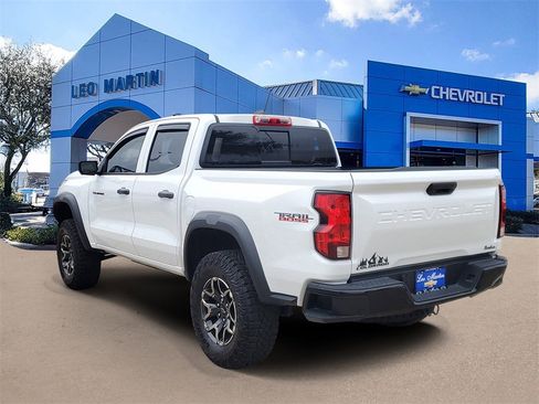 Used 2023 Chevrolet Colorado Trail Boss w/ Technology Package image 4