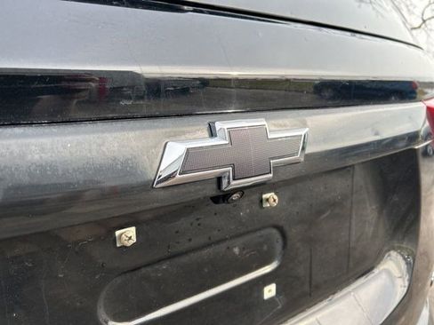 Used 2020 Chevrolet Traverse LT image 49