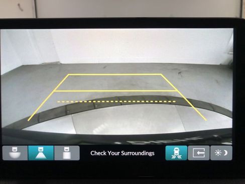 Used 2025 Honda CR-V Sport-L image 29