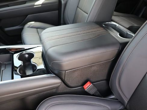 New 2026 Chevrolet Tahoe High Country AWD/4WD image 30