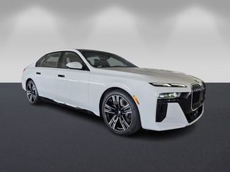 New 2026 BMW 760i xDrive w/ Premium Package video 1