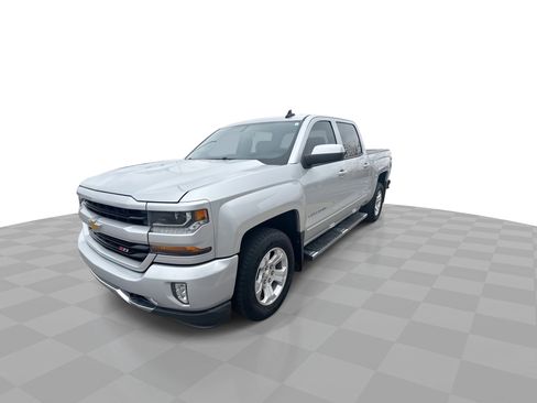 Used 2017 Chevrolet Silverado 1500 LT w/ All Star Edition image 4