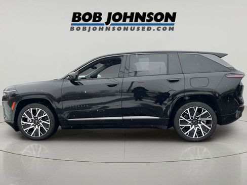 Used 2025 Jeep Wagoneer S Limited image 4