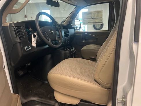 New 2026 Chevrolet Express 2500 w/ Driver Convenience Package RWD image 18