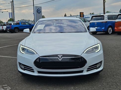 Used 2016 Tesla Model S 70D image 8