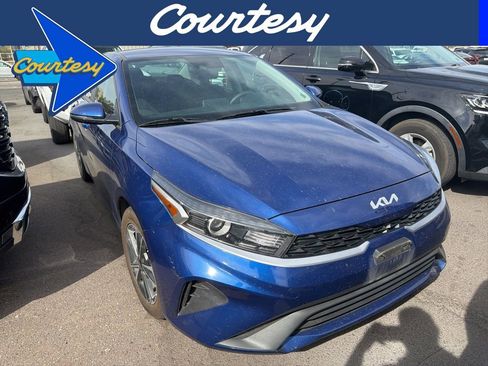 Used 2023 Kia Forte LXS w/ LXS Technology Package image 1