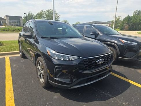 Used 2025 Ford Escape ST-Line FWD image 1