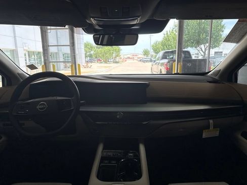 New 2026 Nissan Murano Platinum w/ Technology Package AWD/4WD image 28