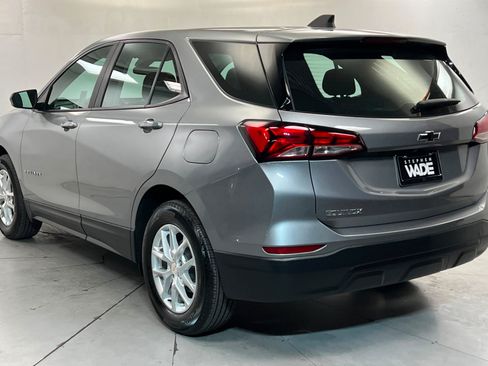 Used 2024 Chevrolet Equinox LS FWD image 3