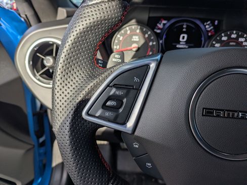 Used 2022 Chevrolet Camaro SS image 18