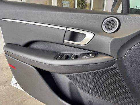 Used 2026 Hyundai Sonata Blue FWD image 18