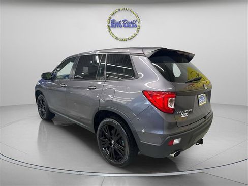 Used 2021 Honda Passport Sport image 3
