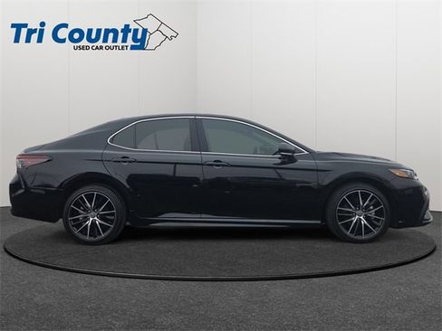 Certified 2024 Toyota Camry SE image 9